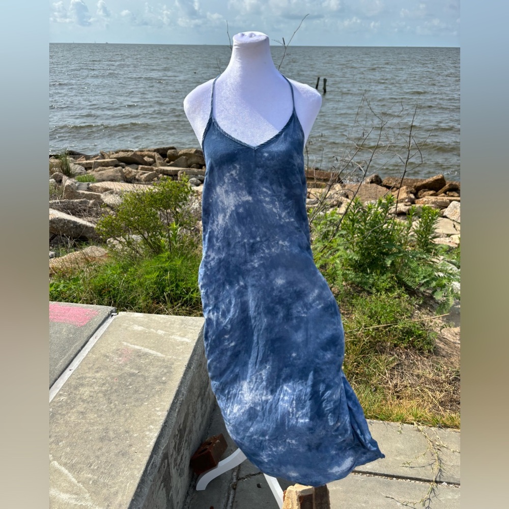 Solitaire Bathing Suit Cover Swimsuit Cover Size M Blue Tie Dye